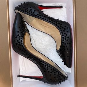 Christian Louboutin Escarpic Heels